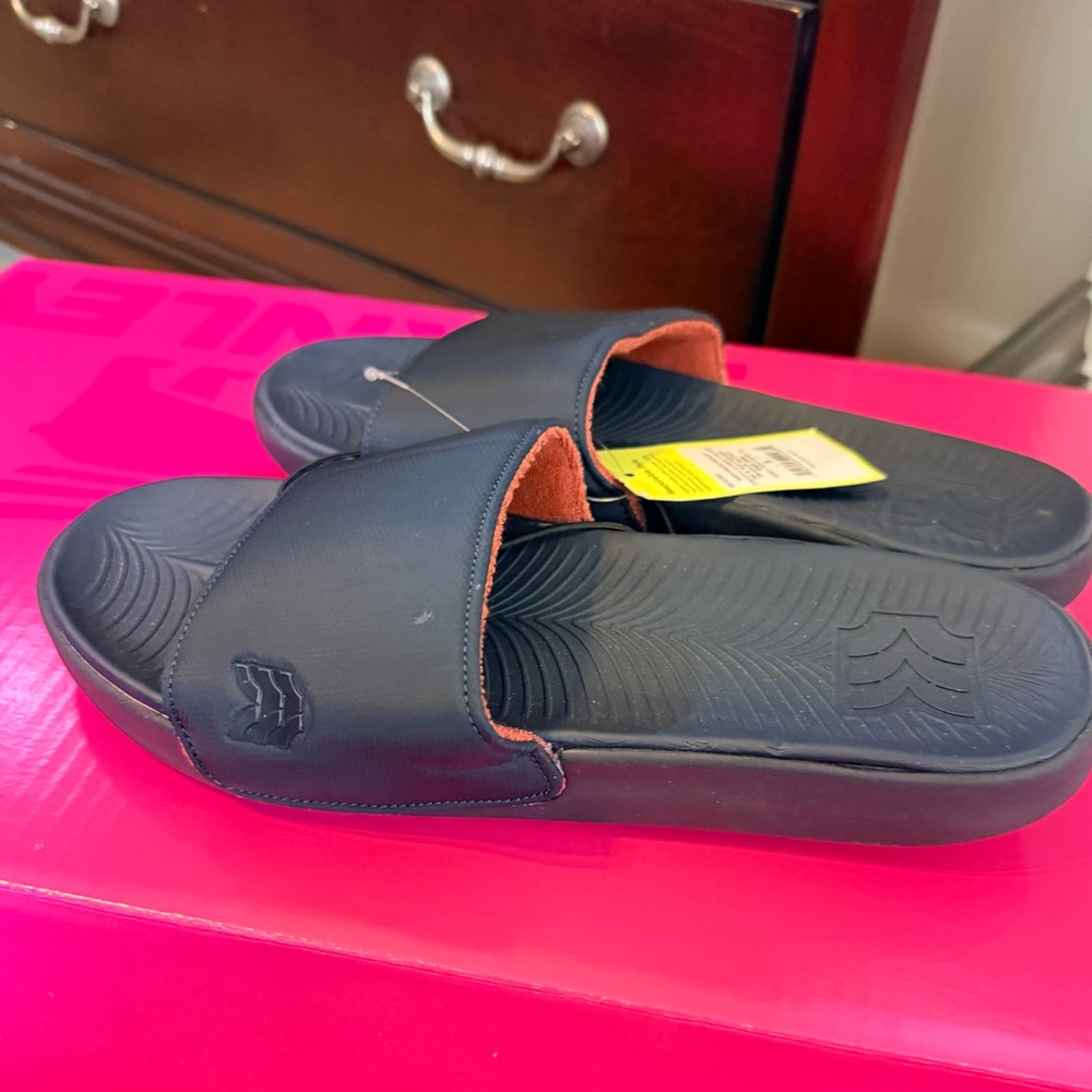 All in motion men’s size 9 navy slides - Picture 2 of 5